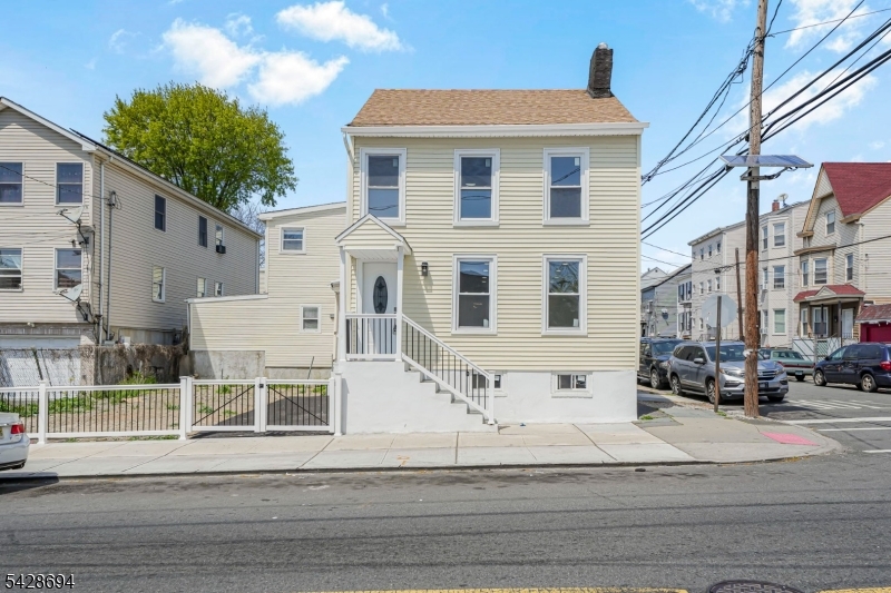 171 20TH Avenue Paterson NJ 07501