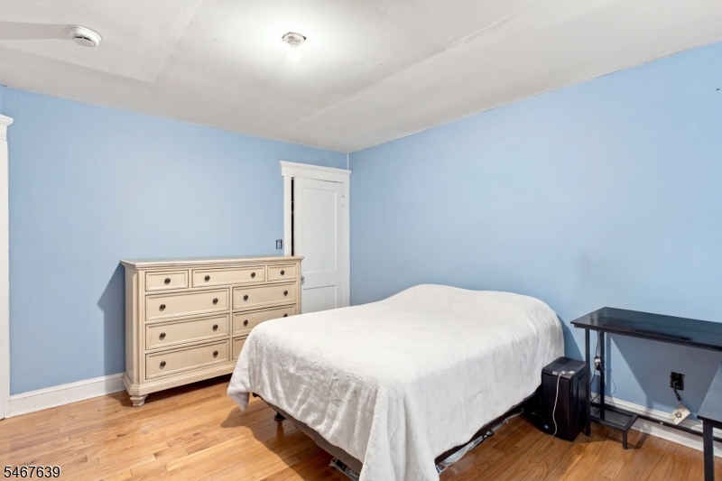 527 529 West Field Avenue Elizabeth NJ 07208