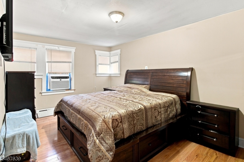527 529 West Field Avenue Elizabeth NJ 07208