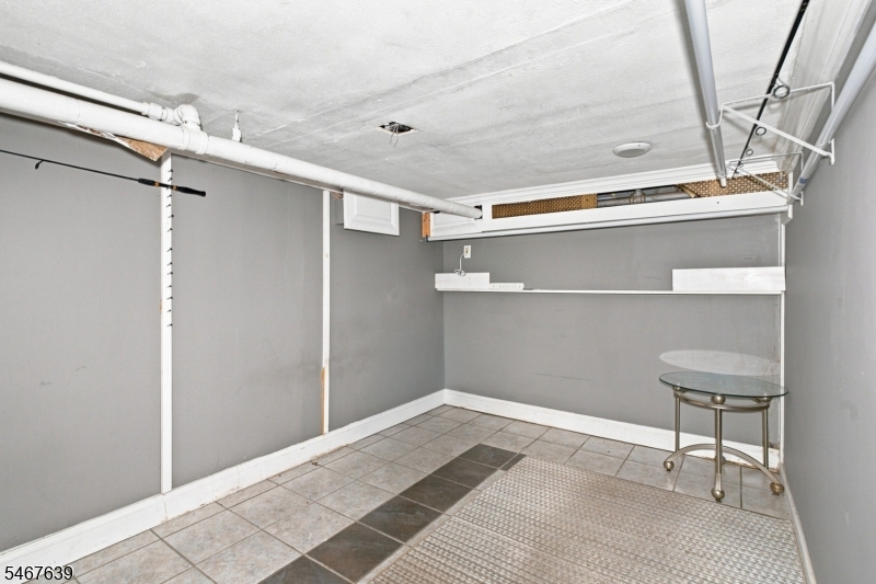 527 529 West Field Avenue Elizabeth NJ 07208