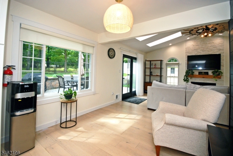 39 Susquehanna Trail Branchburg NJ 08876