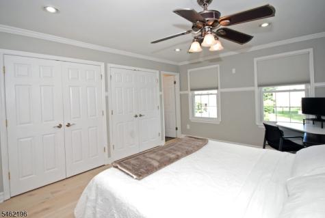 39 Susquehanna Trail Branchburg NJ 08876