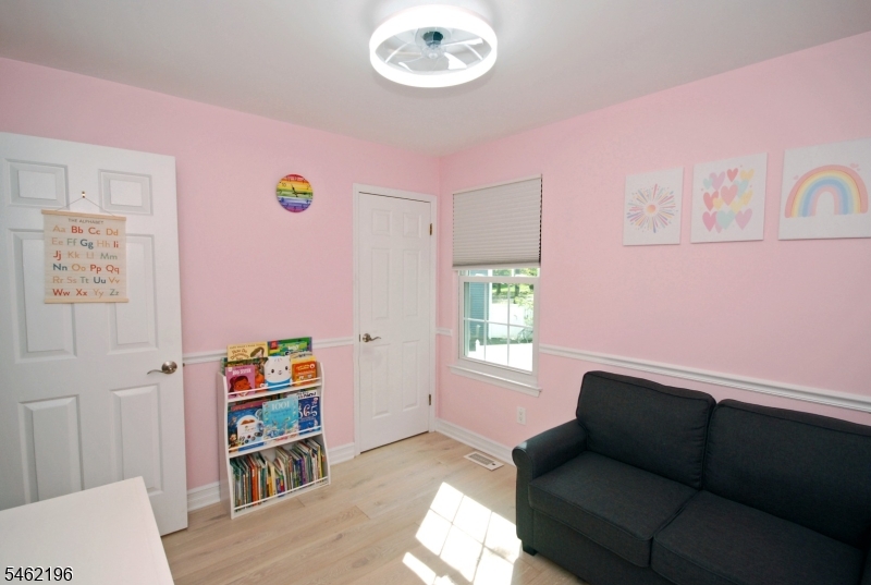 39 Susquehanna Trail Branchburg NJ 08876