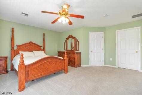 370 Westfield Avenue Clark NJ 07066
