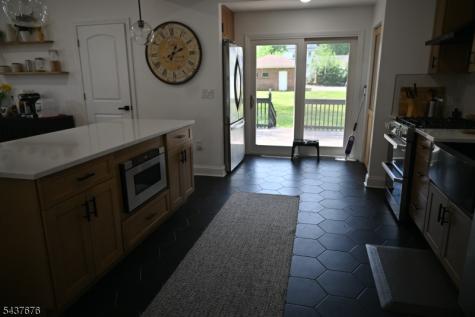 721 Summit Street Linden NJ 07036