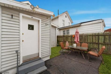 16 Steiner Place North Plainfield NJ 07060