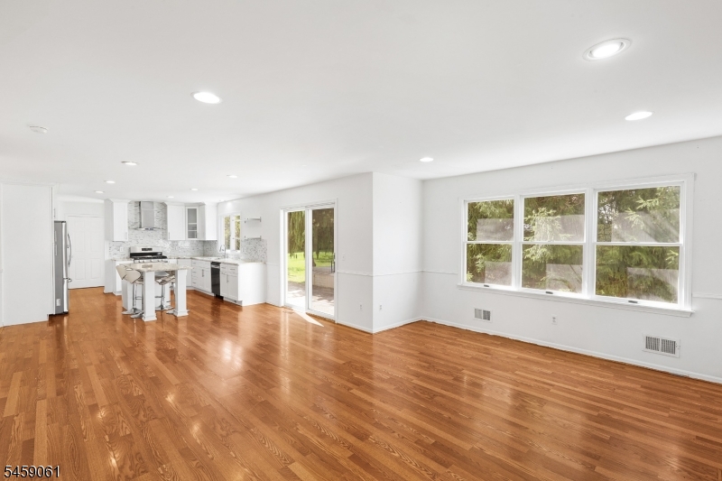 61 Rock Road Washington NJ 07853