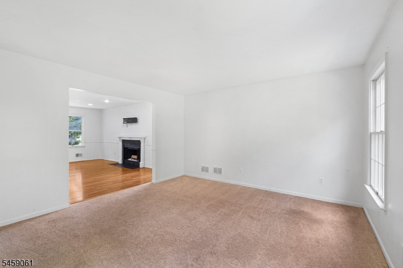 61 Rock Road Washington NJ 07853