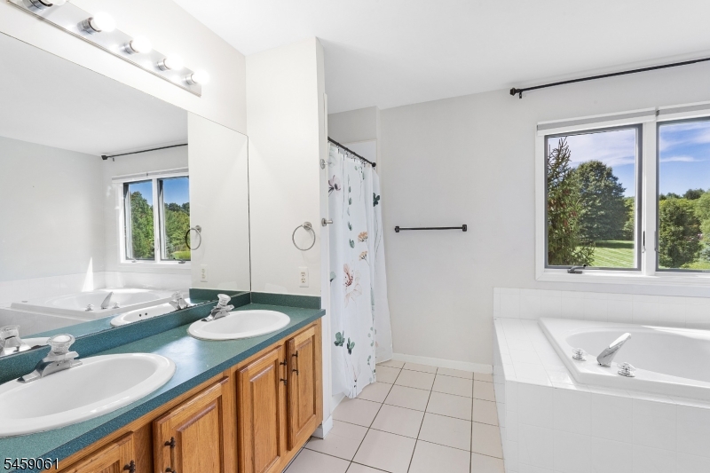 61 Rock Road Washington NJ 07853