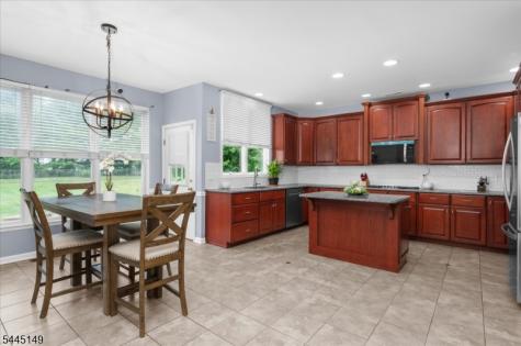 1 Tanager Drive Raritan NJ 08551
