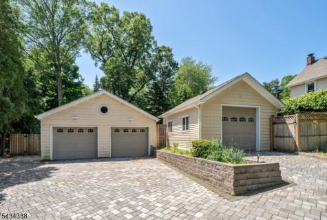 50 E Grand Avenue Montvale NJ 07645