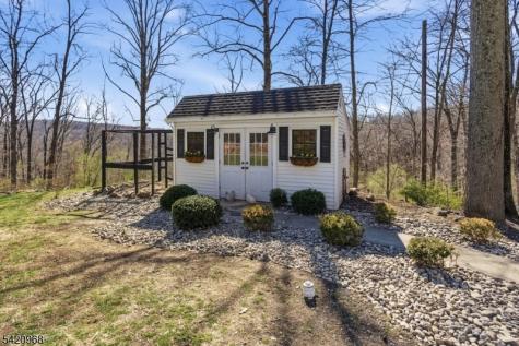 97 Mount Rascal Road Independence NJ 07840
