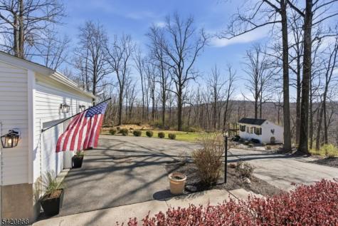 97 Mount Rascal Road Independence NJ 07840