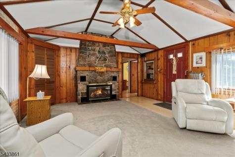 58 Tamarack Trail Hardyston NJ 07460