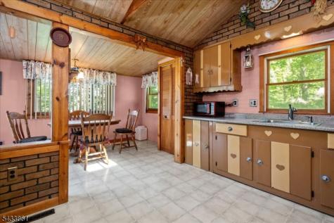 58 Tamarack Trail Hardyston NJ 07460