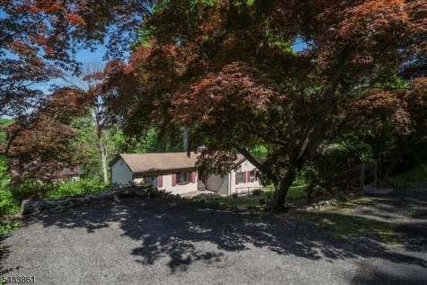 58 Tamarack Trail Hardyston NJ 07460