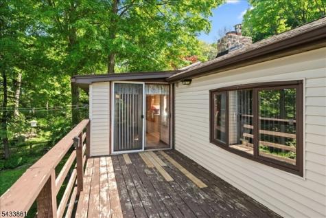 58 Tamarack Trail Hardyston NJ 07460