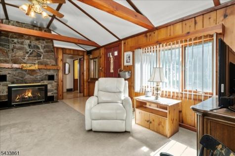 58 Tamarack Trail Hardyston NJ 07460