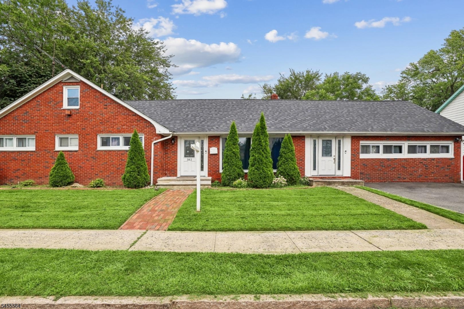 382 Amherst Street East Orange NJ 07018