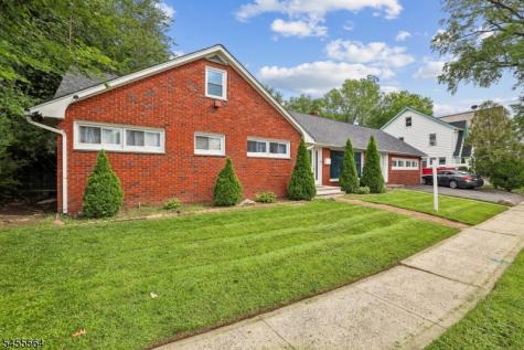382 Amherst Street East Orange NJ 07018