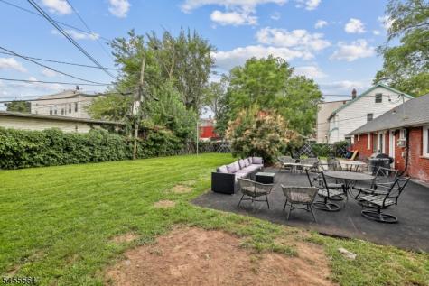 382 Amherst Street East Orange NJ 07018