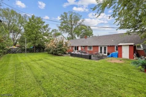 382 Amherst Street East Orange NJ 07018