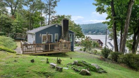 43 Birch Parkway Byram NJ 07871