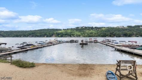 43 Birch Parkway Byram NJ 07871