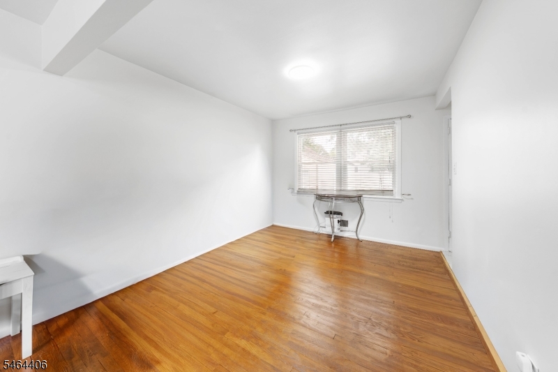 25 Lawrence Place Freehold NJ 07728
