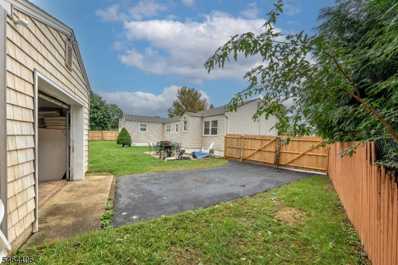 25 Lawrence Place Freehold NJ 07728