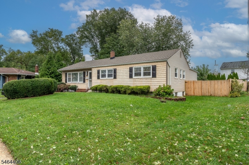 25 Lawrence Place Freehold NJ 07728