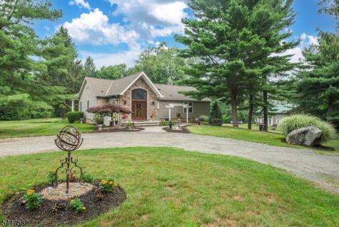 1 Evergreen Drive Chester NJ 07930