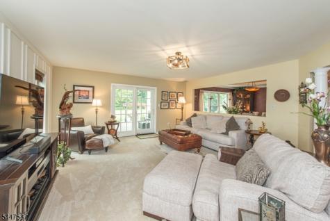1 Evergreen Drive Chester NJ 07930