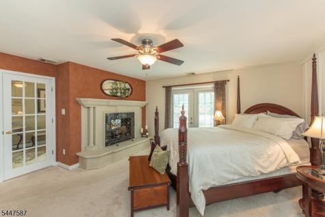 1 Evergreen Drive Chester NJ 07930