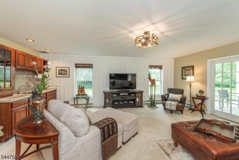 1 Evergreen Drive Chester NJ 07930