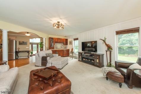 1 Evergreen Drive Chester NJ 07930