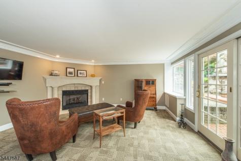 1 Evergreen Drive Chester NJ 07930
