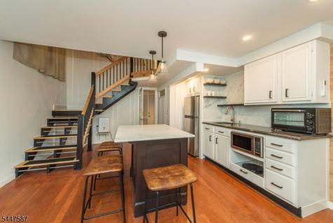 1 Evergreen Drive Chester NJ 07930