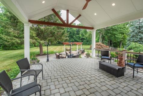 1 Evergreen Drive Chester NJ 07930