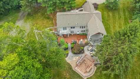 1 Evergreen Drive Chester NJ 07930
