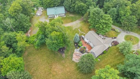 1 Evergreen Drive Chester NJ 07930