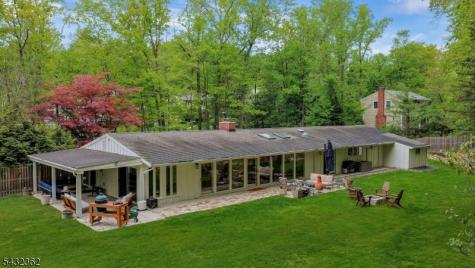 75 Seney Drive Bernardsville NJ 07924
