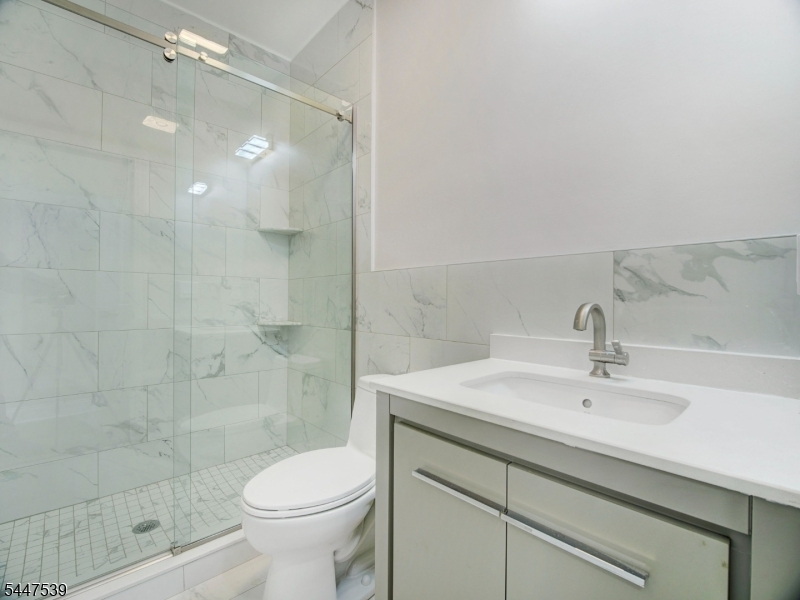 735 Vernon Avenue Kenilworth NJ 07033