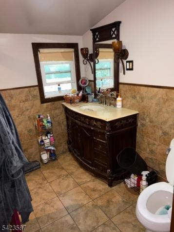 113 Vine Street Roselle NJ 07203