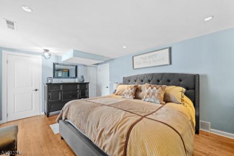 11 Barbara Drive Clifton NJ 07013