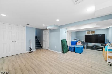 11 Barbara Drive Clifton NJ 07013