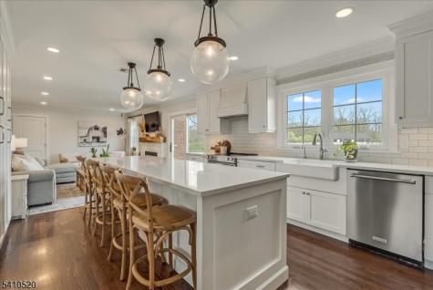 7 Daly Road Chester NJ 07931