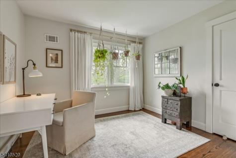 7 Daly Road Chester NJ 07931