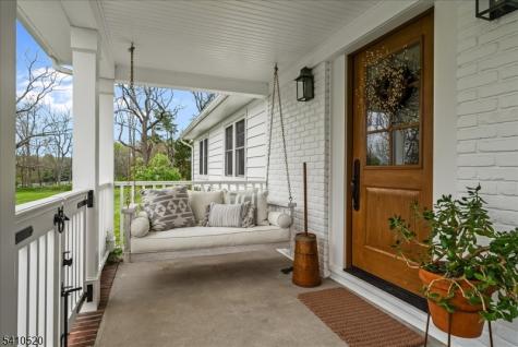 7 Daly Road Chester NJ 07931
