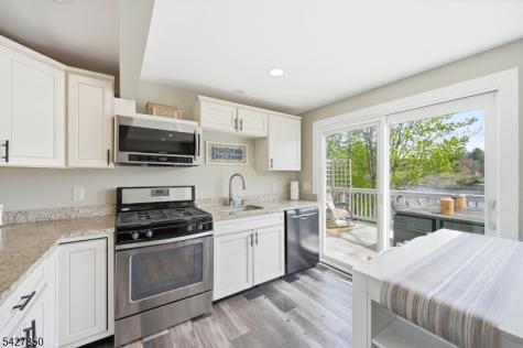 51 Goldfinch Lane West Milford NJ 07421